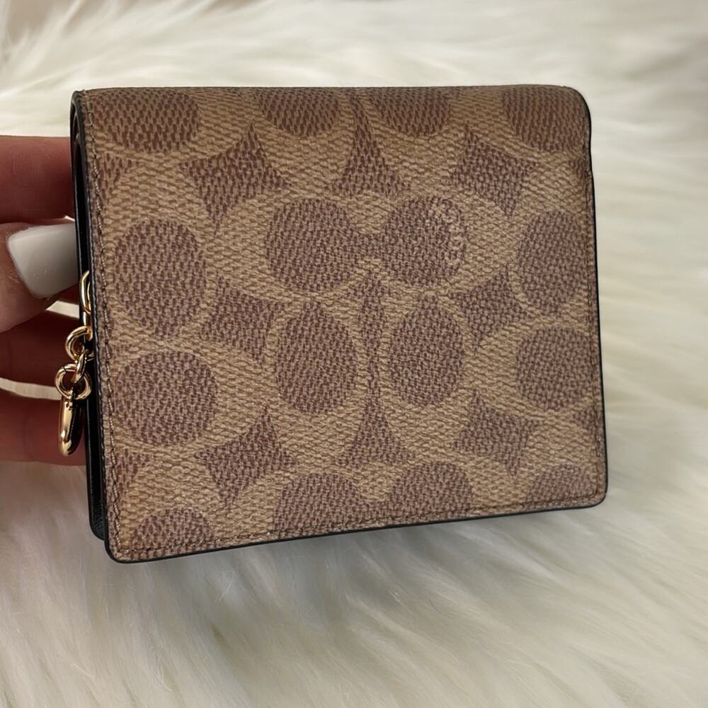 NWT Coach Cosmic Coach Snap Wallet In Signature Canvas With Rexy Print - Picture 2 of 6